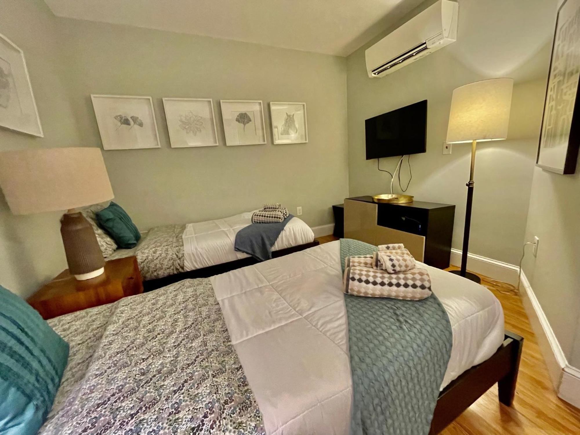 Beautiful 3Br 3Ba Duplex Parking Best Location ボストン エクステリア 写真